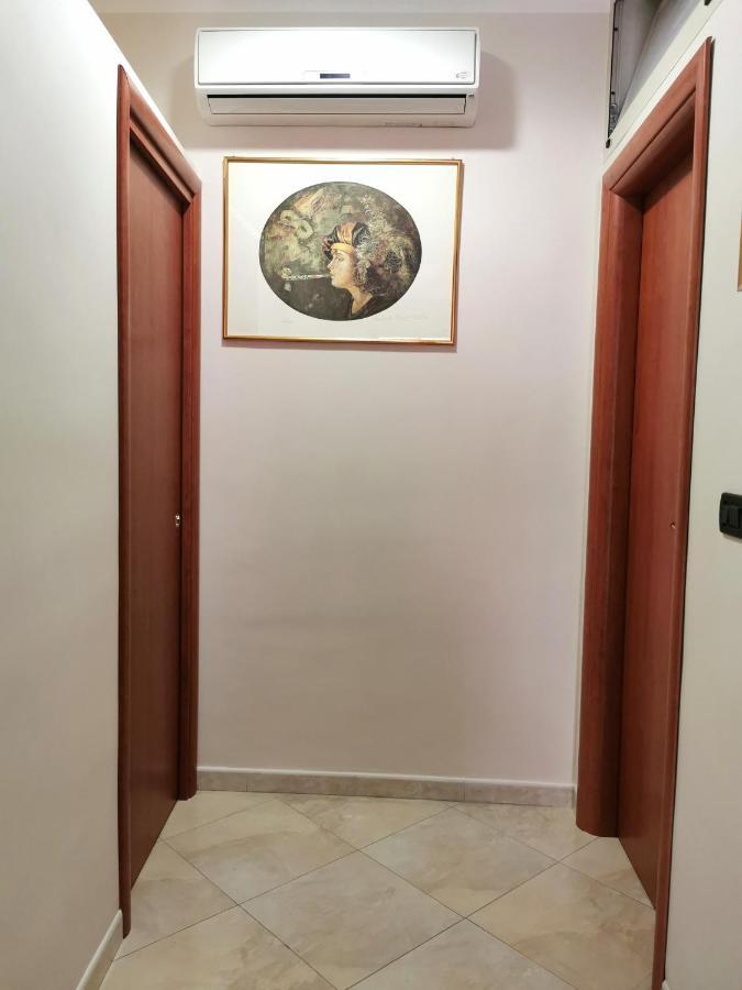 Loft Magna Grecia Reggio Calabria Centro Storico A 3 Minuti A Piedi Dal Mare Apartment Bagian luar foto