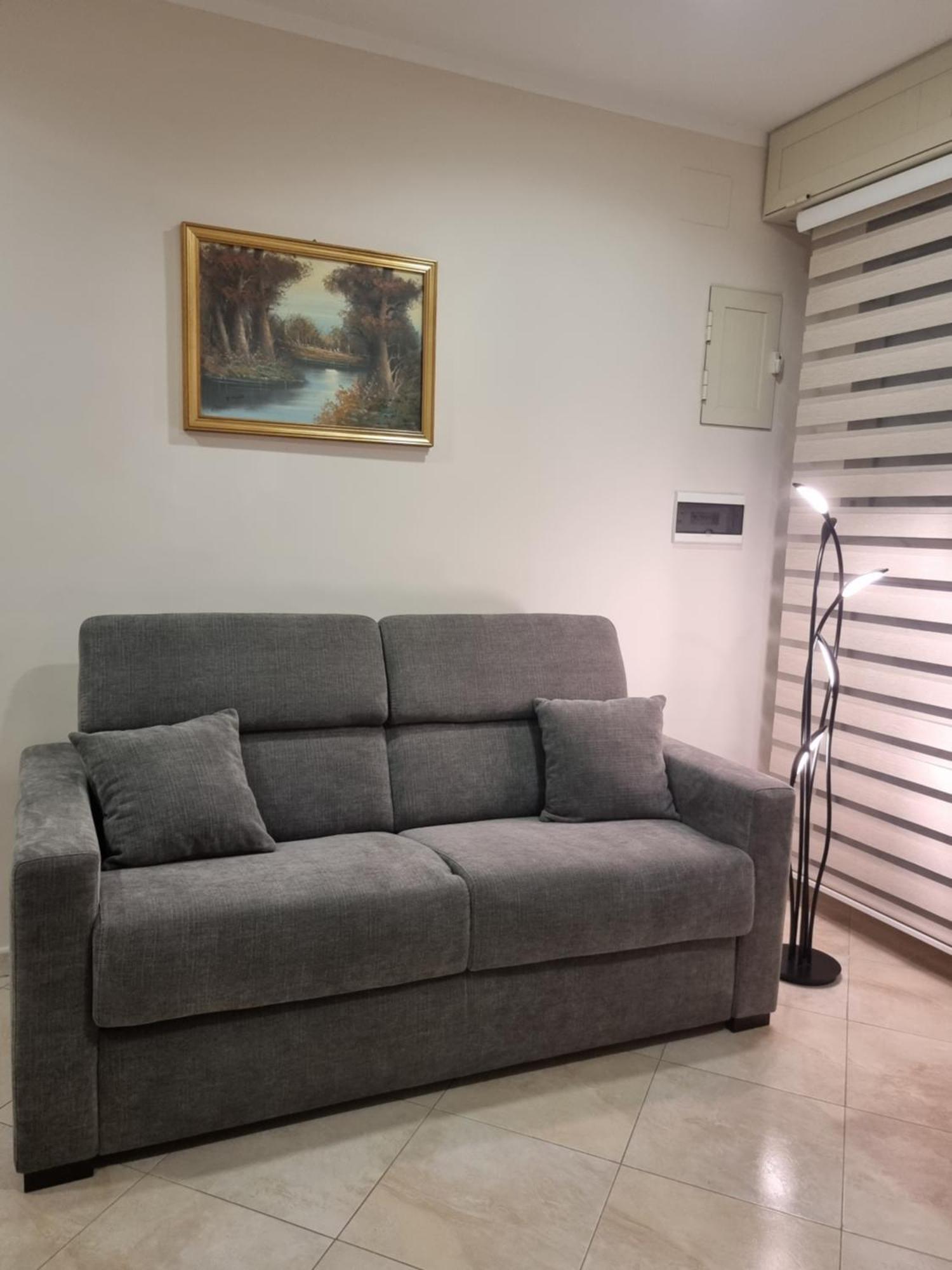 Loft Magna Grecia Reggio Calabria Centro Storico A 3 Minuti A Piedi Dal Mare Apartment Bagian luar foto